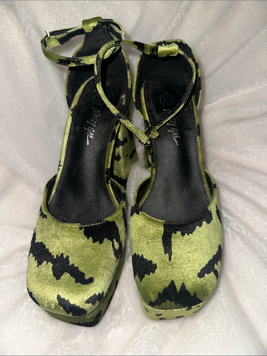 Nasty Gal Shoes - Nasty Gal velvet Platform Heels -
